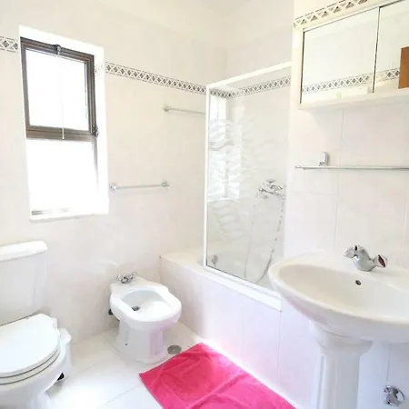 Vila Caroline V3 Com Piscina Em Villa *